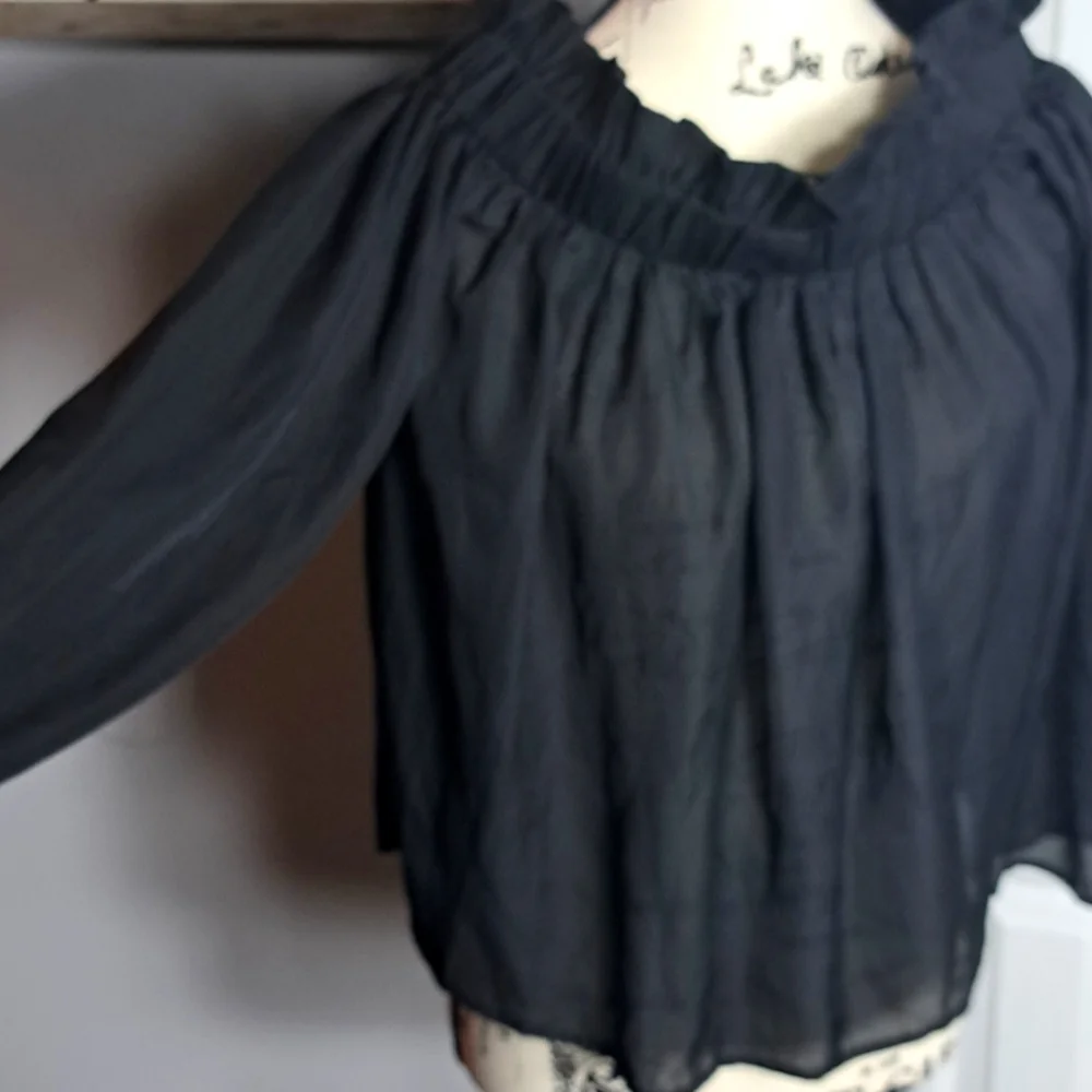 LUCCA Ruffled Blouse - Picture 3 of 7